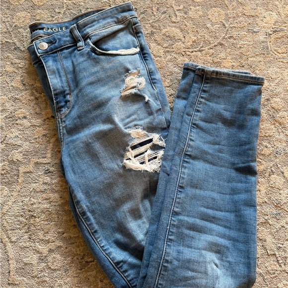 Distressed Blue Jeans - Picture 2 of 4